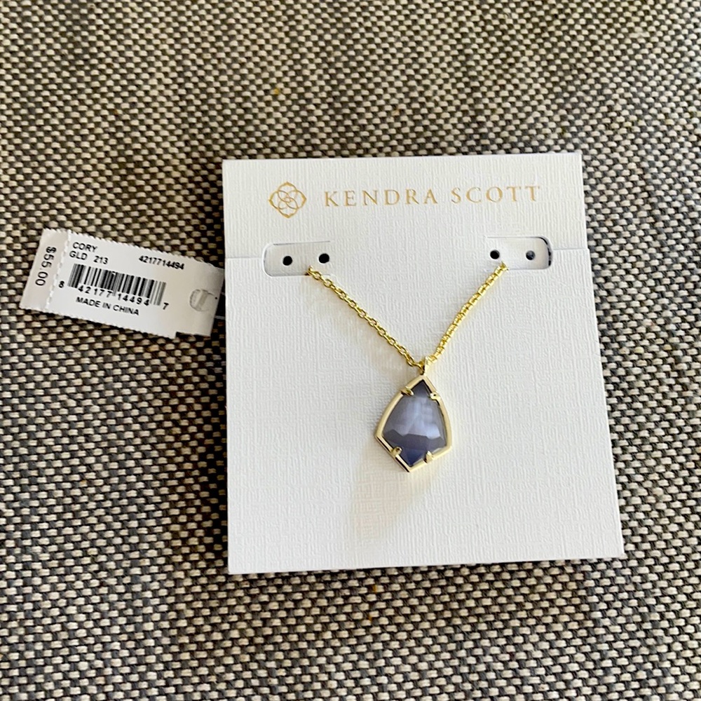 NWT KENDRA SCOTT NECKLACE